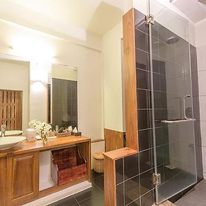 Deluxe Zimmer mit Kingsize-Bett